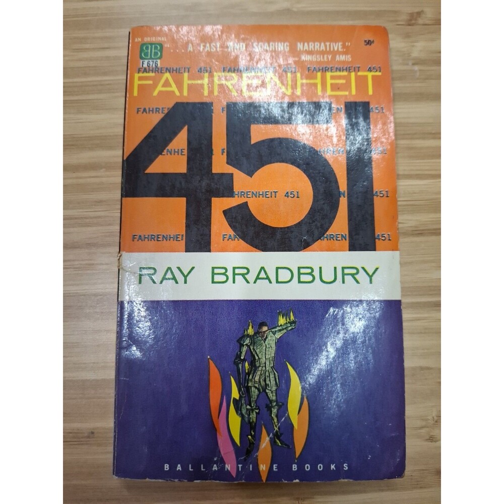 FAHRENHEIT 451 Ray Bradbury 1962 Ballantine Books F676 3rd Printing Vintage PB